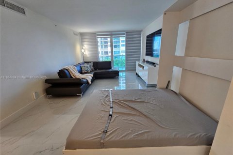 Copropriété à louer à Hollywood, Floride: 1 chambre, 77.57 m2 № 1878353 - photo 11