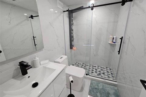 Copropriété à louer à Hollywood, Floride: 1 chambre, 77.57 m2 № 1878353 - photo 21