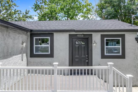 Casa en venta en Orlando, Florida, 3 dormitorios, 85.1 m2 № 1818998 - foto 2