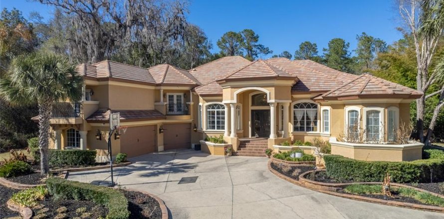 Casa en BELLECHASE en Ocala, Florida 5 dormitorios, 496.47 m2 № 2204498