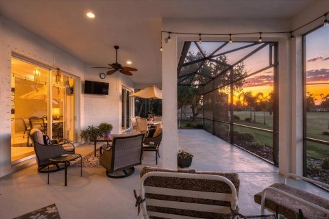 Villa ou maison à vendre à Bradenton, Floride: 3 chambres, 217.76 m2 № 2430582 - photo 3