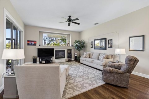 Villa ou maison à vendre à Bradenton, Floride: 3 chambres, 217.76 m2 № 2430582 - photo 13