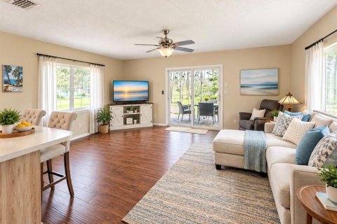 Villa ou maison à vendre à Spring Hill, Floride: 2 chambres, 121.24 m2 № 2356480 - photo 8
