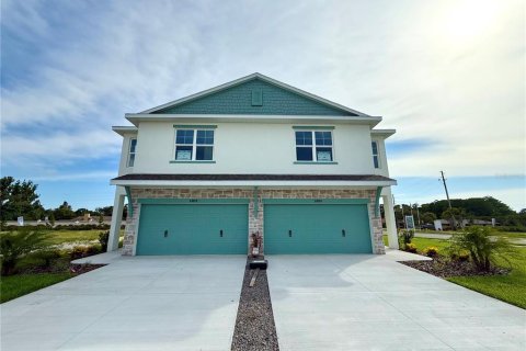 House in Hudson, Florida 3 bedrooms, 166.67 sq.m. № 1778089 - photo 1