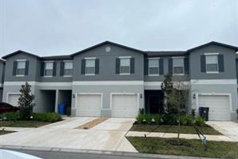 Adosado en alquiler en Riverview, Florida, 3 dormitorios, 155.15 m2 № 1884296 - foto 1