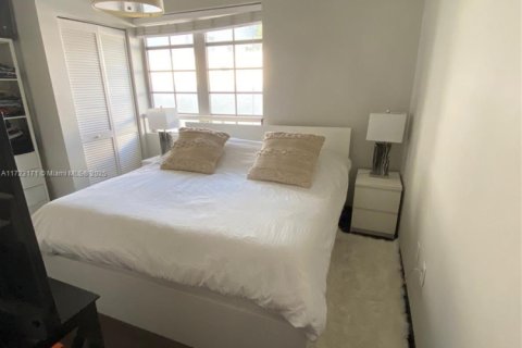 Condominio en venta en Miami Beach, Florida, 1 dormitorio, 55.37 m2 № 1702522 - foto 11