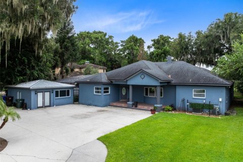 Villa ou maison à vendre à Kissimmee, Floride: 5 chambres, 370.87 m2 № 2290940 - photo 2
