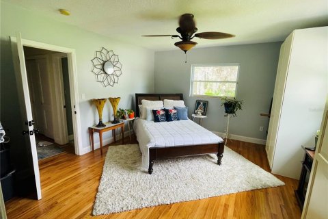 Villa ou maison à vendre à Kissimmee, Floride: 5 chambres, 370.87 m2 № 2290940 - photo 12