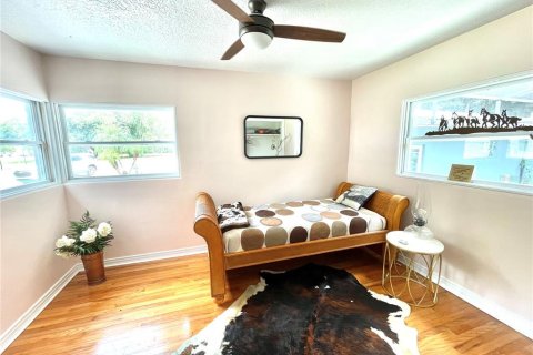 Villa ou maison à vendre à Kissimmee, Floride: 5 chambres, 370.87 m2 № 2290940 - photo 13