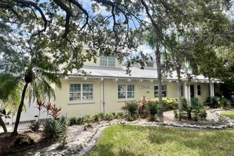 Propiedad comercial en alquiler en Bradenton, Florida, 401.71 m2 № 1789241 - foto 9