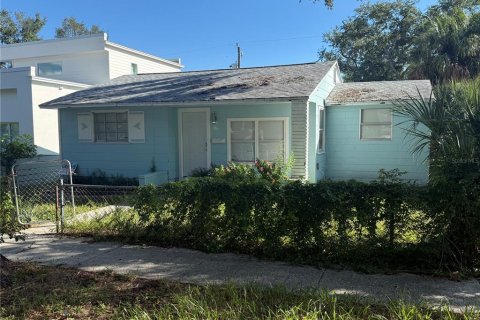 Villa ou maison à Saint Petersburg, Floride 3 chambres, 74.14 m2 № 2430349
