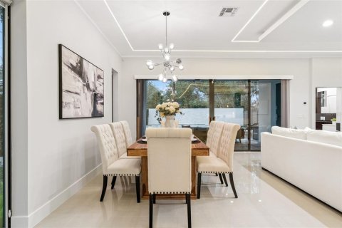 Casa en venta en Winter Park, Florida, 4 dormitorios, 260.78 m2 № 2115392 - foto 12