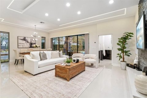 Casa en venta en Winter Park, Florida, 4 dormitorios, 260.78 m2 № 2115392 - foto 11