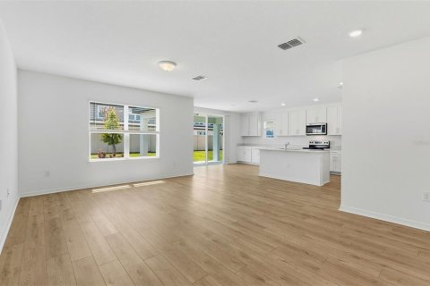 Casa en venta en Lake Alfred, Florida, 4 dormitorios, 210.14 m2 № 2200652 - foto 7