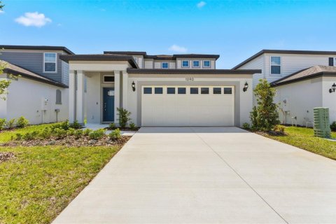 Casa en Lake Alfred, Florida 4 dormitorios, 210.14 m2 № 2200652