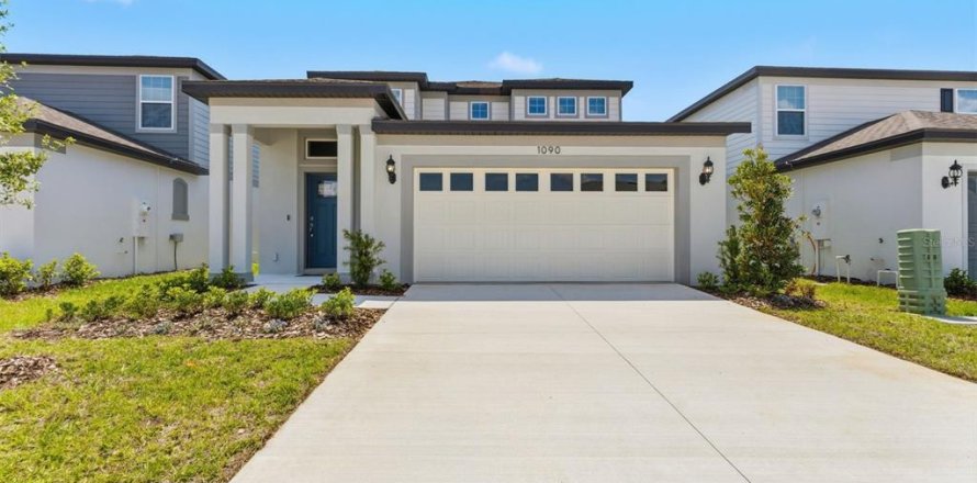 Casa en Lake Alfred, Florida 4 dormitorios, 210.14 m2 № 2200652