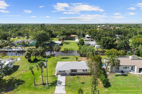 Villa ou maison à louer à Port Charlotte, Floride: 3 chambres, 108.7 m2 № 2415259 - photo 25