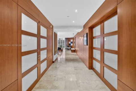 Condo in Aventura, Florida, 3 bedrooms  № 2006230 - photo 3