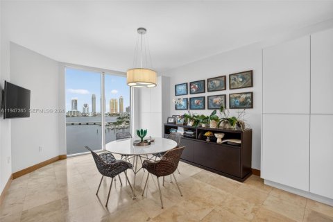 Condo in Aventura, Florida, 3 bedrooms  № 2006230 - photo 24