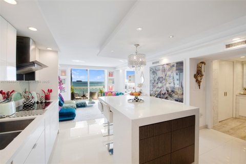 Снять в аренду кондоминиум в Майами-Бич, Флорида 1 спальня, 60.76м2, № 1950036 - фото 5