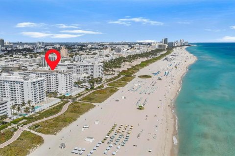 Снять в аренду кондоминиум в Майами-Бич, Флорида 1 спальня, 60.76м2, № 1950036 - фото 27