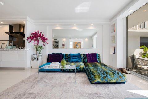 Снять в аренду кондоминиум в Майами-Бич, Флорида 1 спальня, 60.76м2, № 1950036 - фото 10