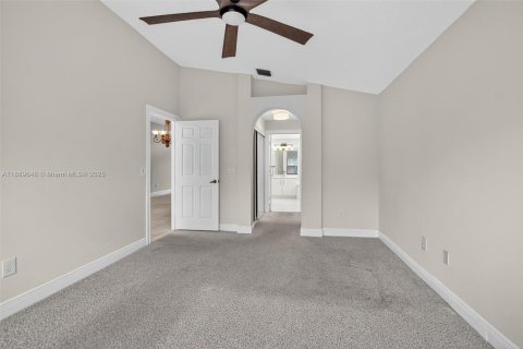 House in Boca Raton, Florida 3 bedrooms, 159.23 sq.m. № 1944248 - photo 23
