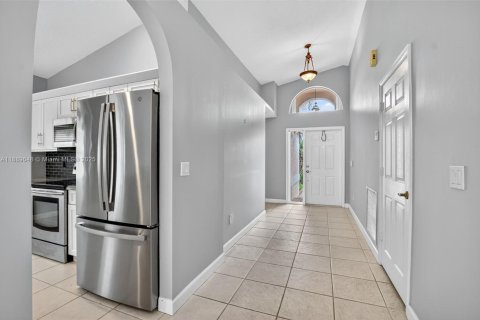 House in Boca Raton, Florida 3 bedrooms, 159.23 sq.m. № 1944248 - photo 6
