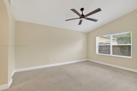 House in Boca Raton, Florida 3 bedrooms, 159.23 sq.m. № 1944248 - photo 22