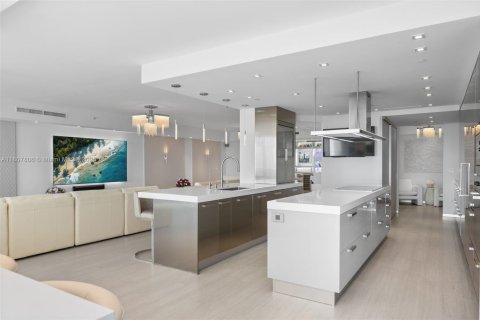 Купить кондоминиум в Авентура, Флорида 6 спален, 513.29м2, № 1746105 - фото 19