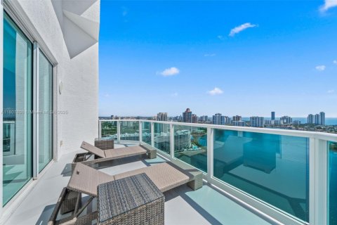 Купить кондоминиум в Авентура, Флорида 6 спален, 513.29м2, № 1746105 - фото 13