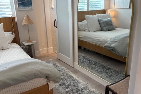 Condominio en venta en Hollywood, Florida, 2 dormitorios, 78.97 m2 № 1947333 - foto 11