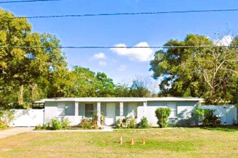 Casa en venta en Brandon, Florida, 3 dormitorios, 107.02 m2 № 1577223 - foto 1