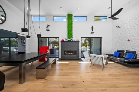 Villa ou maison à louer à Sarasota, Floride: 3 chambres, 252.51 m2 № 1832828 - photo 11