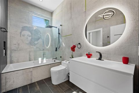 Villa ou maison à louer à Sarasota, Floride: 3 chambres, 252.51 m2 № 1832828 - photo 26