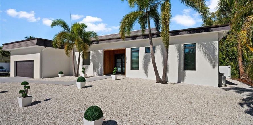 Casa en Sarasota, Florida 3 dormitorios, 252.51 m2 № 1832828