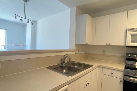 Copropriété à vendre à Coral Gables, Floride: 1 chambre, 69.96 m2 № 1944468 - photo 5