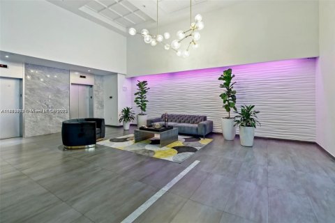 Copropriété à vendre à Coral Gables, Floride: 1 chambre, 69.96 m2 № 1944468 - photo 18