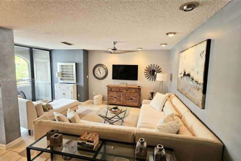 Copropriété à louer à Aventura, Floride: 2 chambres, 101.82 m2 № 1932324 - photo 6