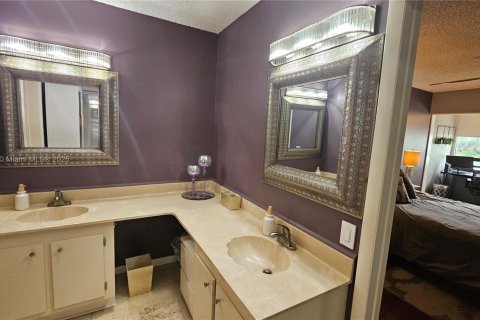Copropriété à louer à Aventura, Floride: 2 chambres, 101.82 m2 № 1932324 - photo 20