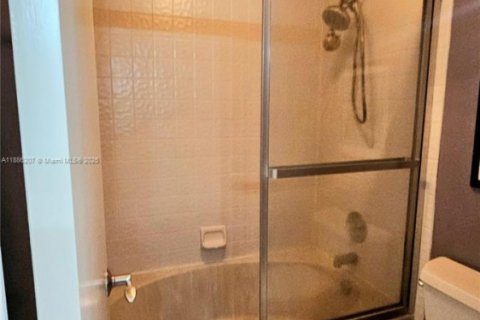 Copropriété à louer à Aventura, Floride: 2 chambres, 101.82 m2 № 1932324 - photo 21
