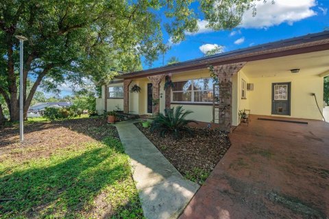 Villa ou maison à vendre à Beverly Hills, Floride: 2 chambres, 86.96 m2 № 1866399 - photo 2