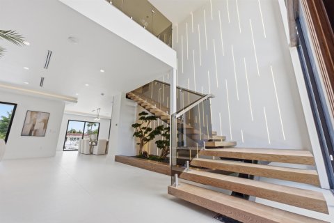 Villa ou maison à vendre à Lighthouse Point, Floride: 5 chambres, 430.23 m2 № 2400697 - photo 9