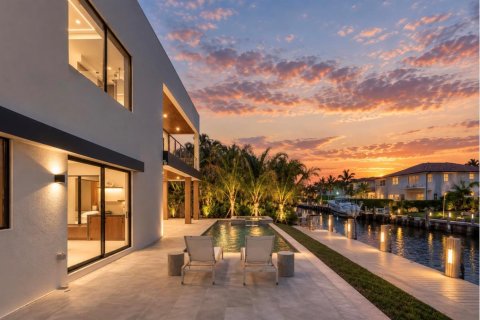 Villa ou maison à vendre à Lighthouse Point, Floride: 5 chambres, 430.23 m2 № 2400697 - photo 3