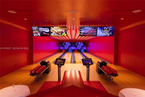 Condo in Sunny Isles Beach, Florida, 3 bedrooms  № 2052962 - photo 30