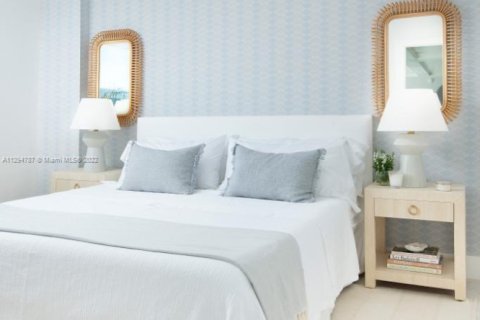 Condominio en alquiler en Miami Beach, Florida, 2 dormitorios, 121.89 m2 № 1937864 - foto 2