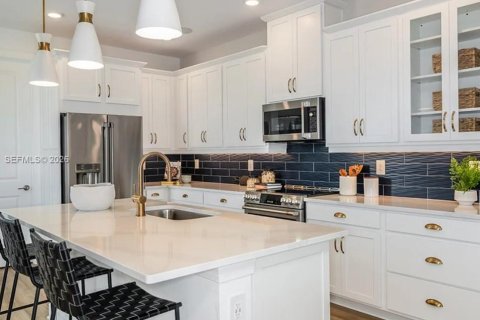 Casa en venta en Punta Gorda, Florida, 2 dormitorios № 2395402 - foto 2