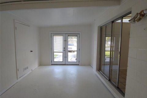 Casa en venta en Gainesville, Florida, 3 dormitorios, 100.33 m2 № 1800323 - foto 8