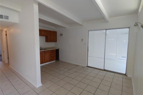 Casa en venta en Gainesville, Florida, 3 dormitorios, 100.33 m2 № 1800323 - foto 4