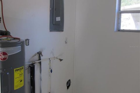 Casa en venta en Gainesville, Florida, 3 dormitorios, 100.33 m2 № 1800323 - foto 13